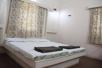 Hotel Suruban, Satara 2